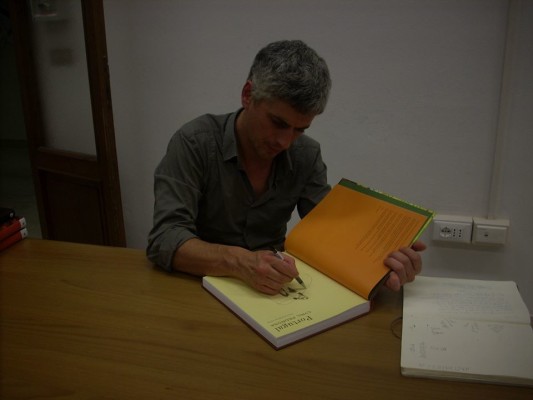 Cyril Pedrosa disegna per i suoi lettori dopo l'incontro "Andata e ritorno"